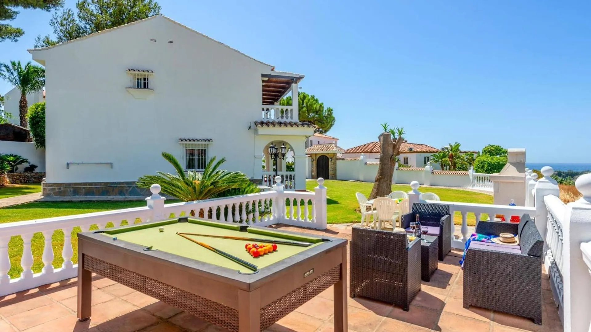 Villa Holivista By Villa Plus Estepona 0*,