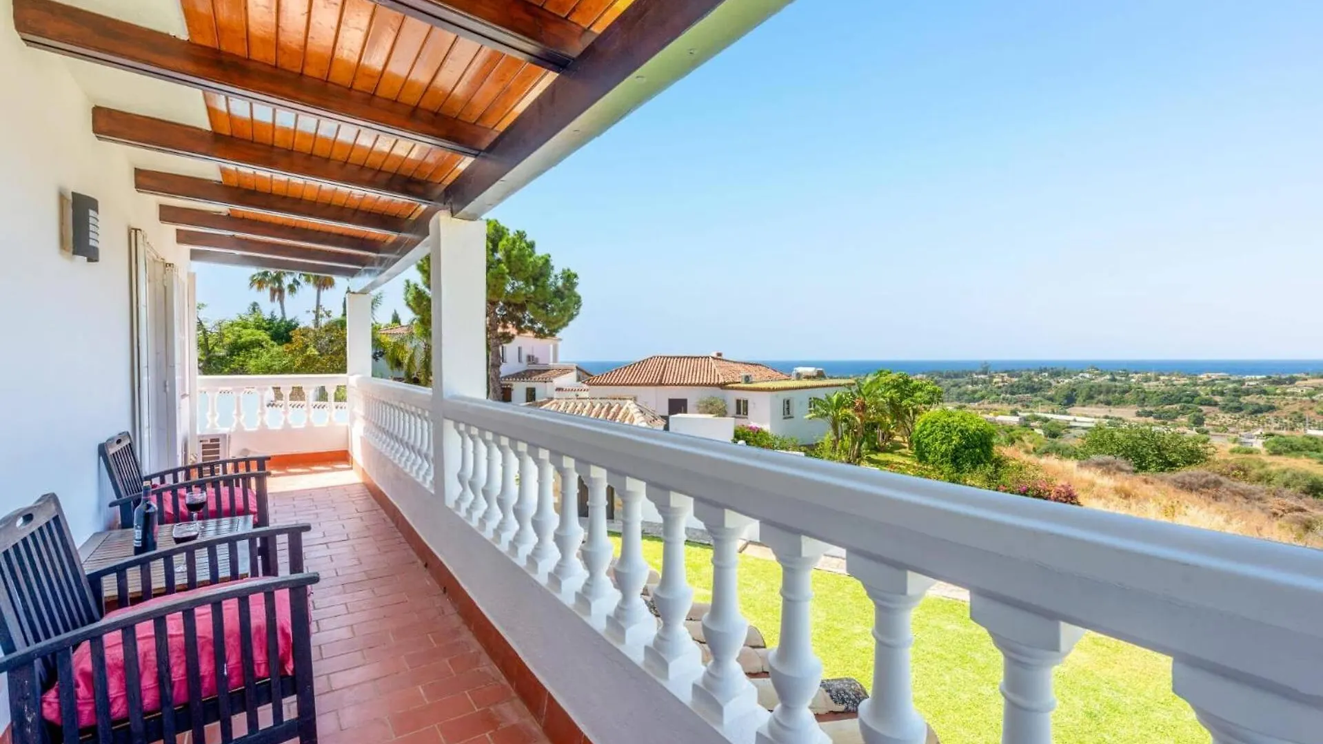 Villa Holivista By Villa Plus Estepona 0*,